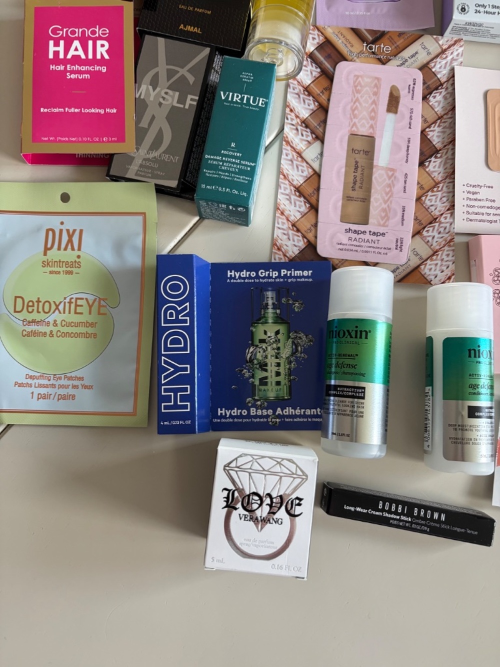 Ulta Beauty pink make up tote bag with 28 samples/minis - Picture 6 of 6